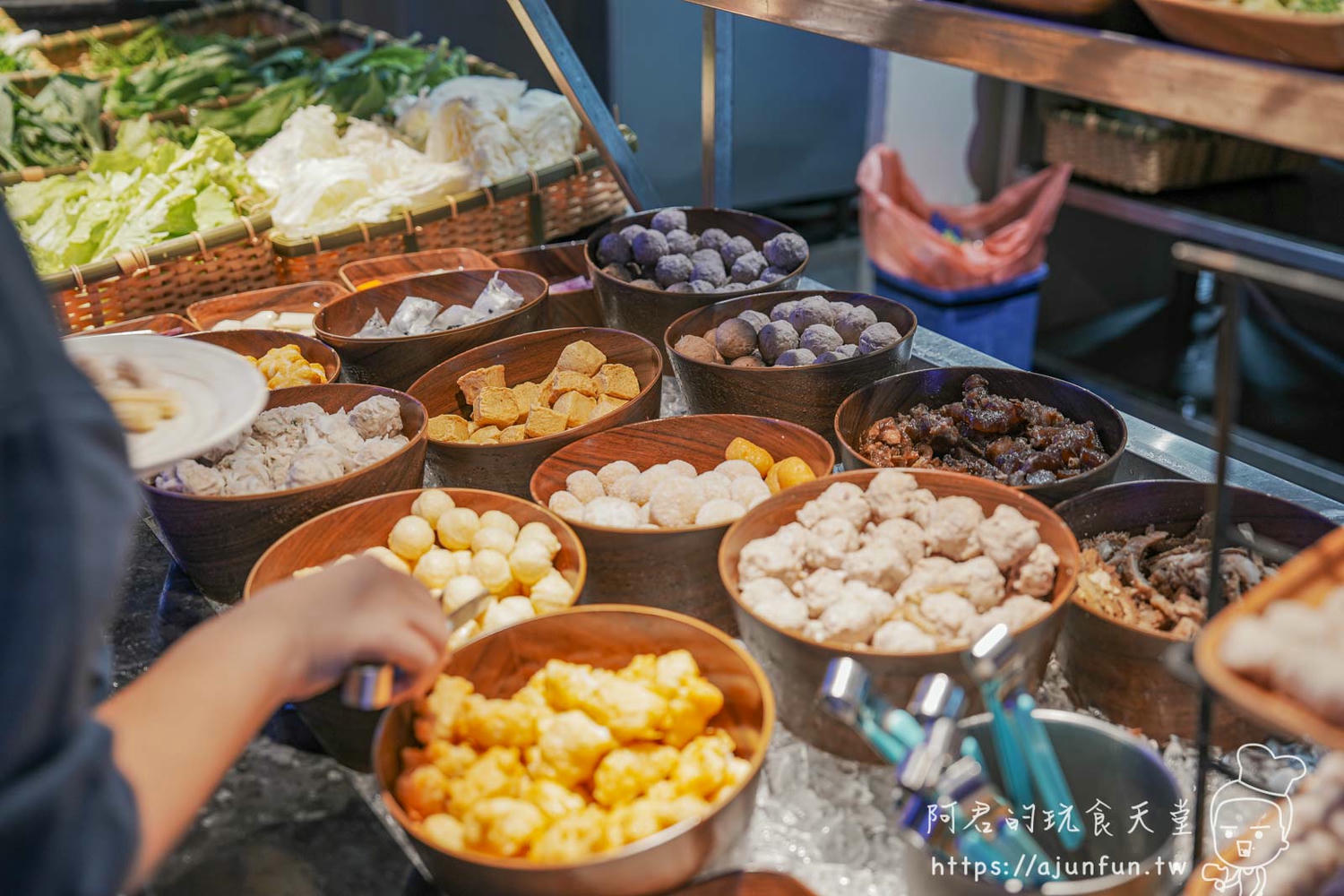 台中麻辣火鍋吃到飽推薦,饗麻饗辣PLUS LALAPORT店,肉骨茶湯底、澳洲M9和牛必點!約會、慶生餐廳、聚餐首選! - 第23張圖