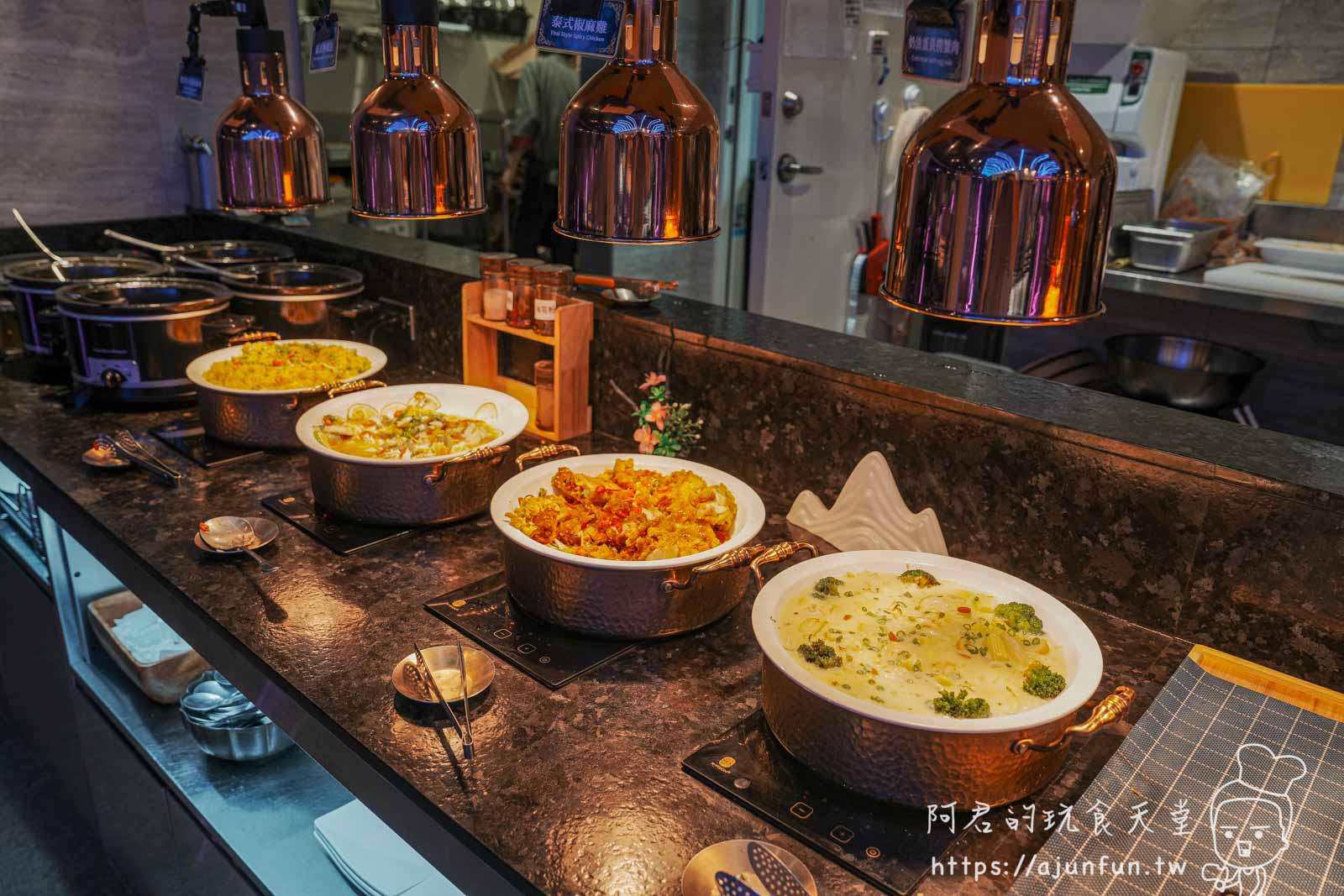 台中麻辣火鍋吃到飽推薦,饗麻饗辣PLUS LALAPORT店,肉骨茶湯底、澳洲M9和牛必點!約會、慶生餐廳、聚餐首選! - 第34張圖