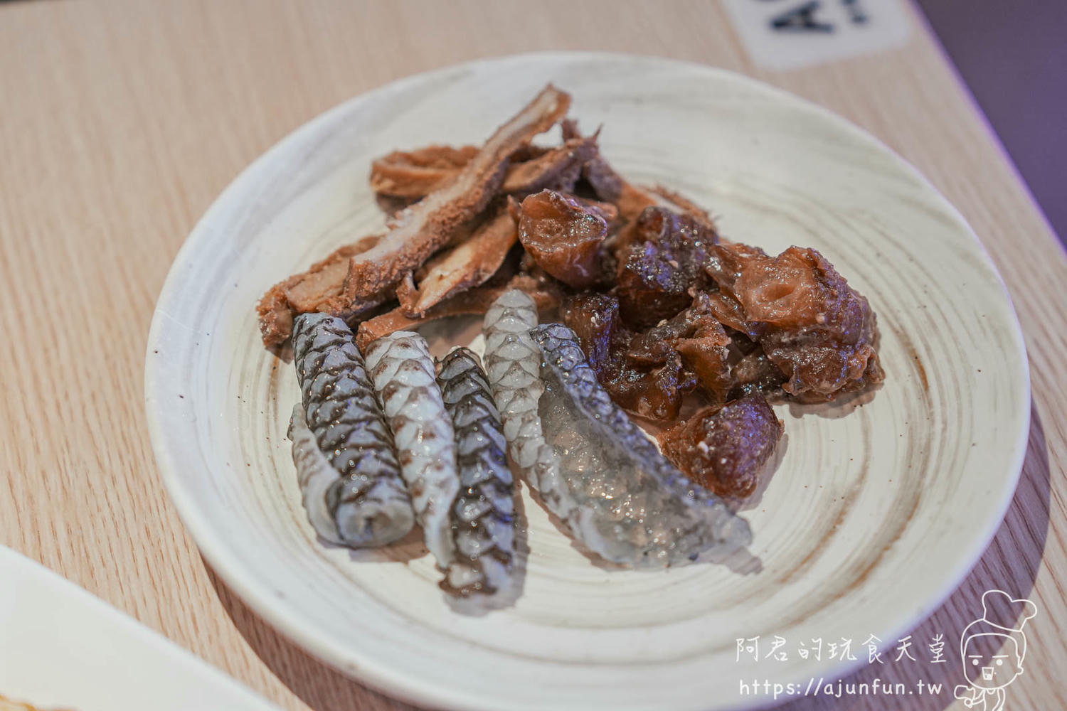 台中麻辣火鍋吃到飽推薦,饗麻饗辣PLUS LALAPORT店,肉骨茶湯底、澳洲M9和牛必點!約會、慶生餐廳、聚餐首選! - 第70張圖
