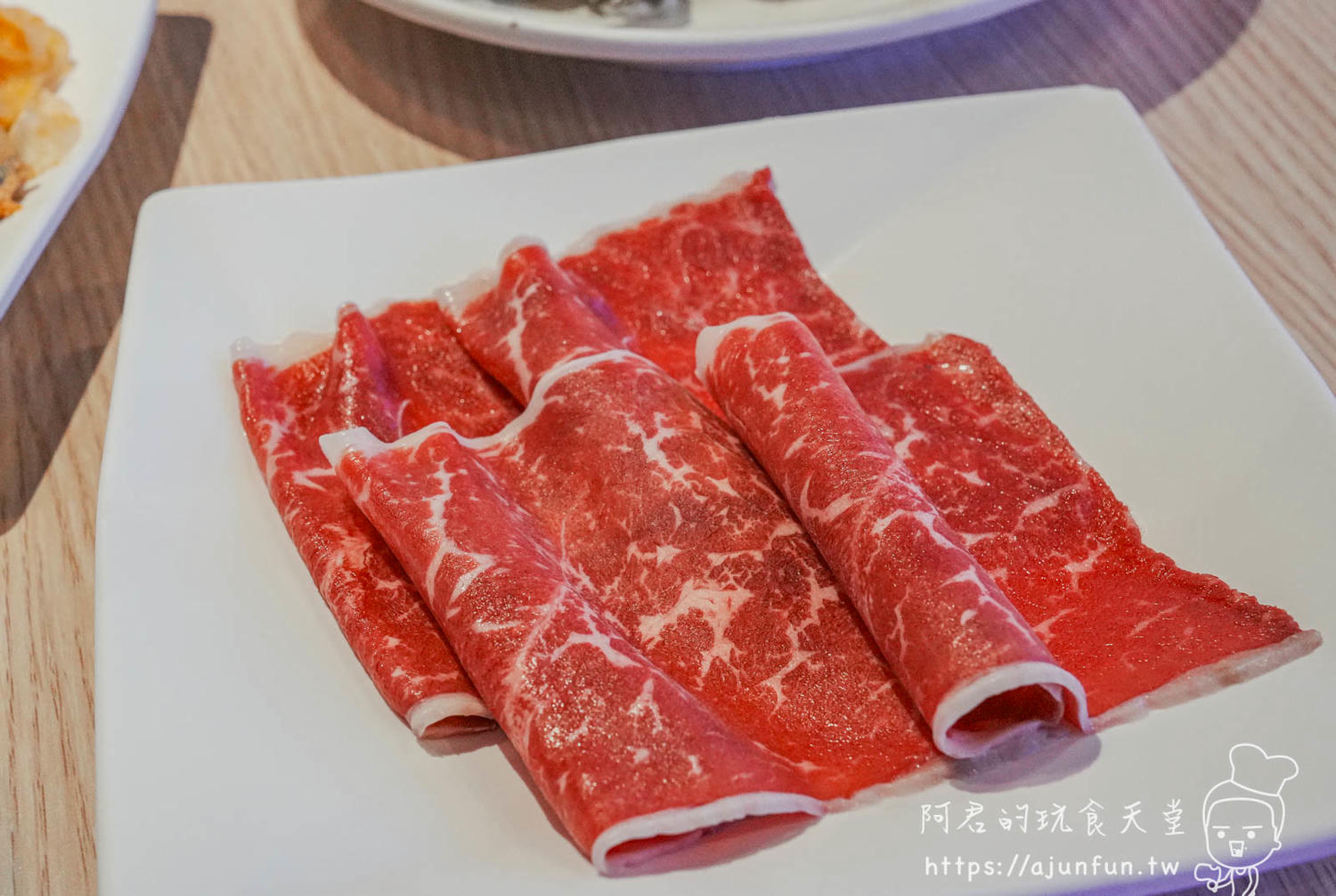 台中麻辣火鍋吃到飽推薦,饗麻饗辣PLUS LALAPORT店,肉骨茶湯底、澳洲M9和牛必點!約會、慶生餐廳、聚餐首選! - 第61張圖