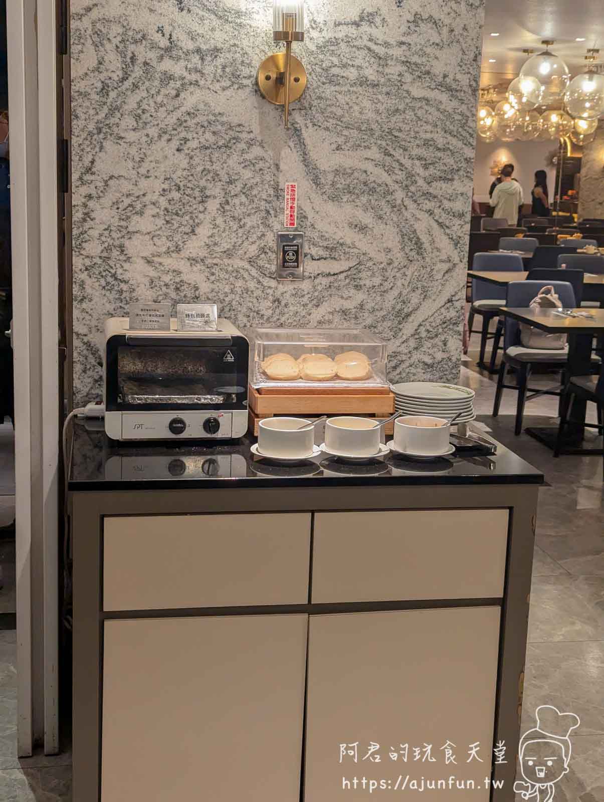 台中吃到飽推薦,漢來海港 台中店好吃嗎,超過 200 道菜色,生蠔、螃蟹、牛排無限享用!菜色、價格、用餐環境、壽星優惠 - 第17張圖