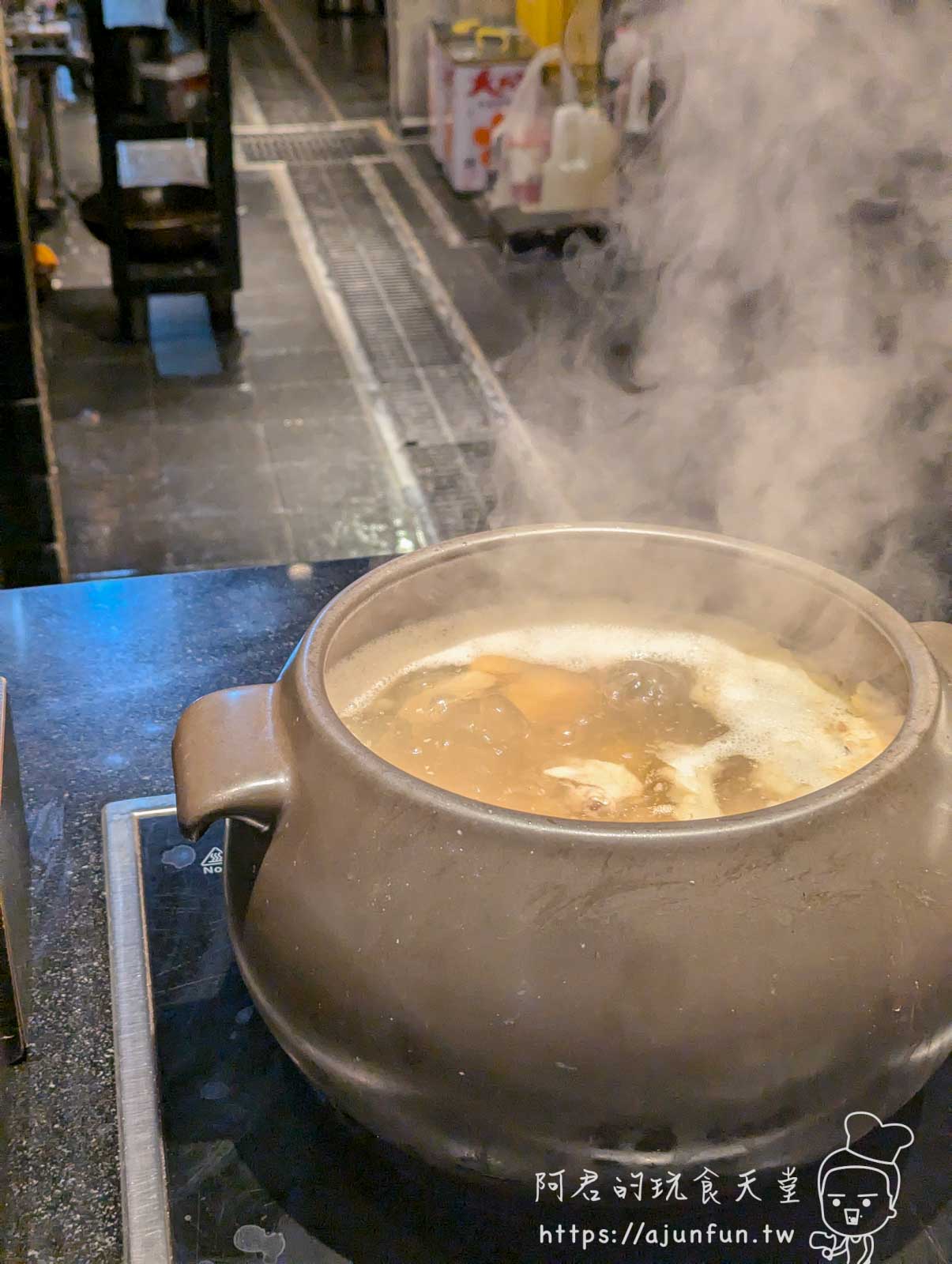 台中吃到飽推薦,漢來海港 台中店好吃嗎,超過 200 道菜色,生蠔、螃蟹、牛排無限享用!菜色、價格、用餐環境、壽星優惠 - 第45張圖