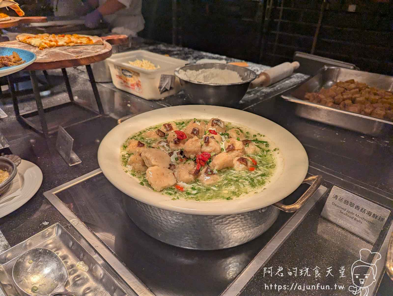 台中吃到飽推薦,漢來海港 台中店好吃嗎,超過 200 道菜色,生蠔、螃蟹、牛排無限享用!菜色、價格、用餐環境、壽星優惠 - 第29張圖