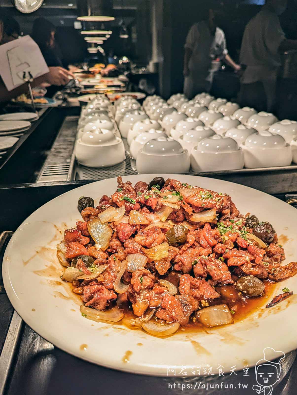 台中吃到飽推薦,漢來海港 台中店好吃嗎,超過 200 道菜色,生蠔、螃蟹、牛排無限享用!菜色、價格、用餐環境、壽星優惠 - 第32張圖
