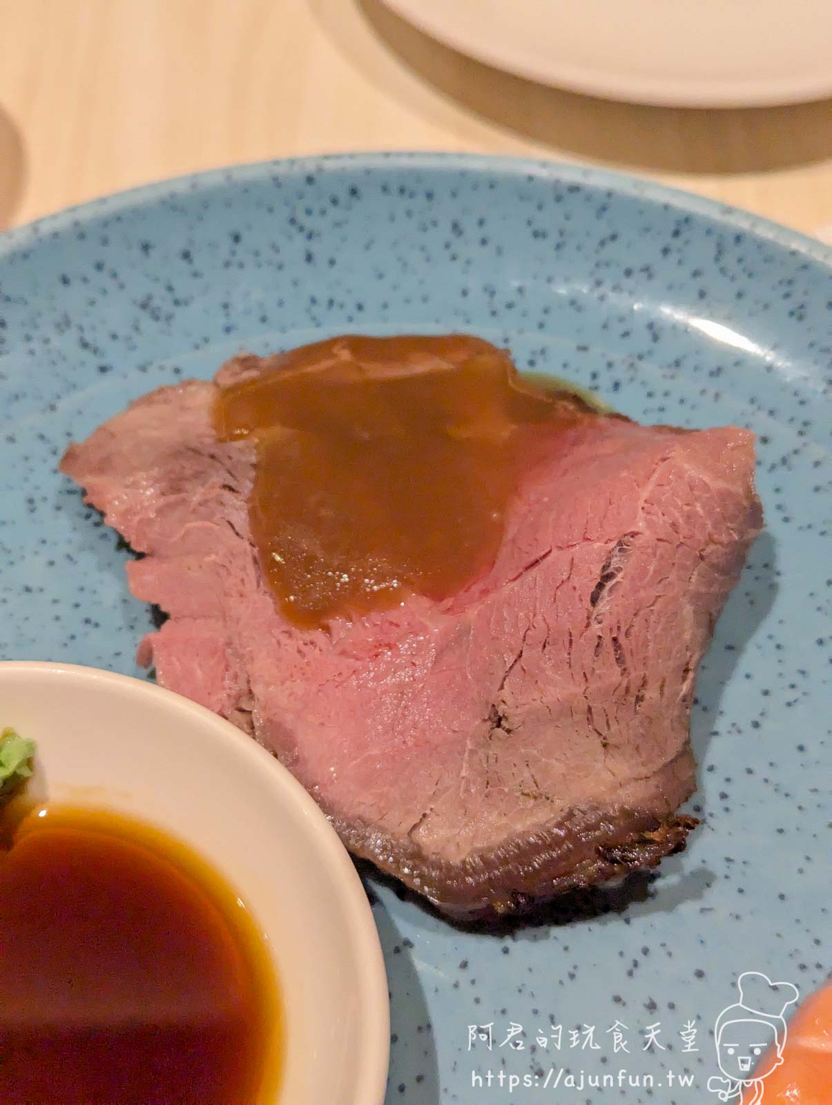 台中吃到飽推薦,漢來海港 台中店好吃嗎,超過 200 道菜色,生蠔、螃蟹、牛排無限享用!菜色、價格、用餐環境、壽星優惠 - 第63張圖