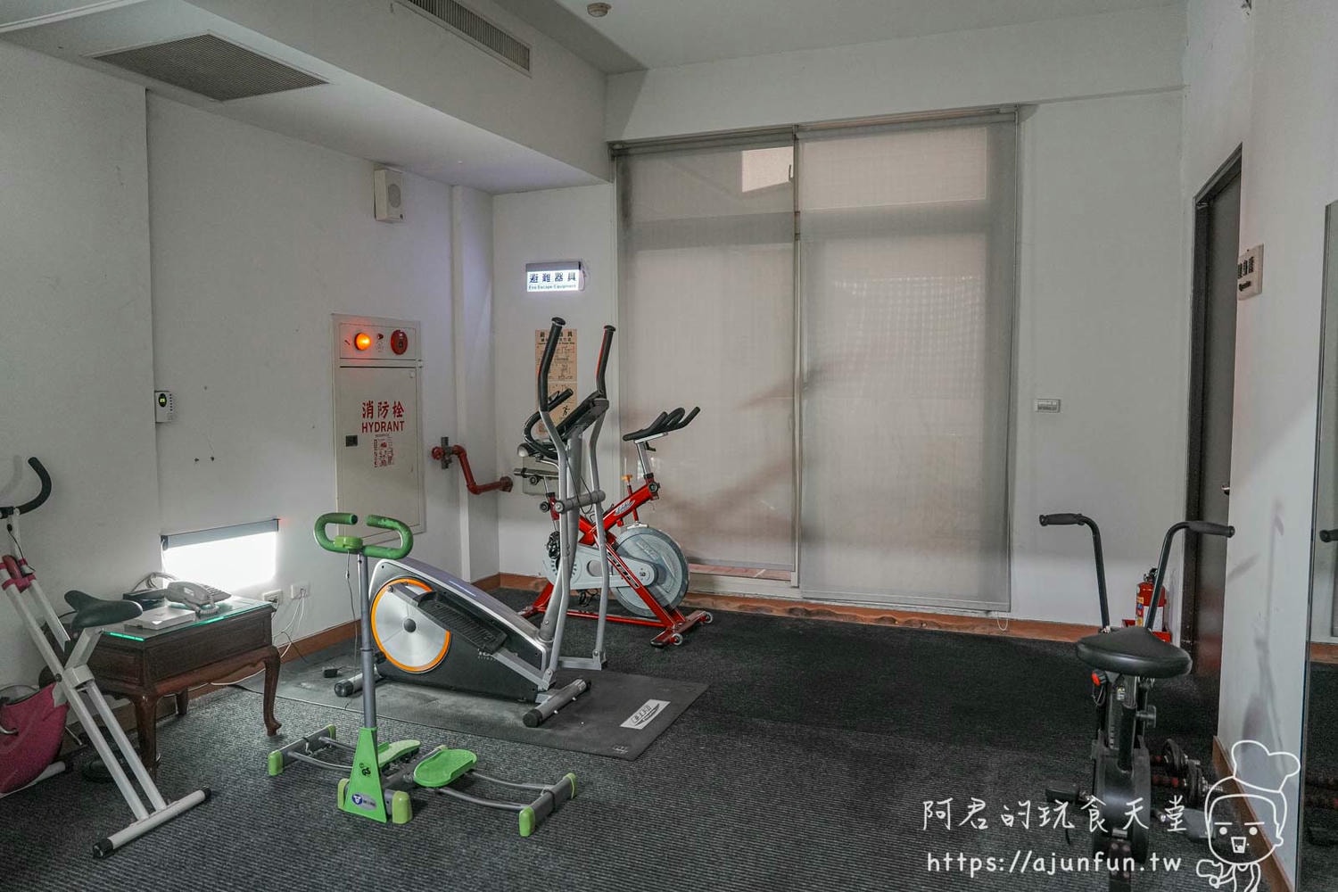 嘉義太保住宿推薦,佳仕堡商務飯店,高CP值住宿首選,旁邊就是全聯跟小吃店 - 第10張圖