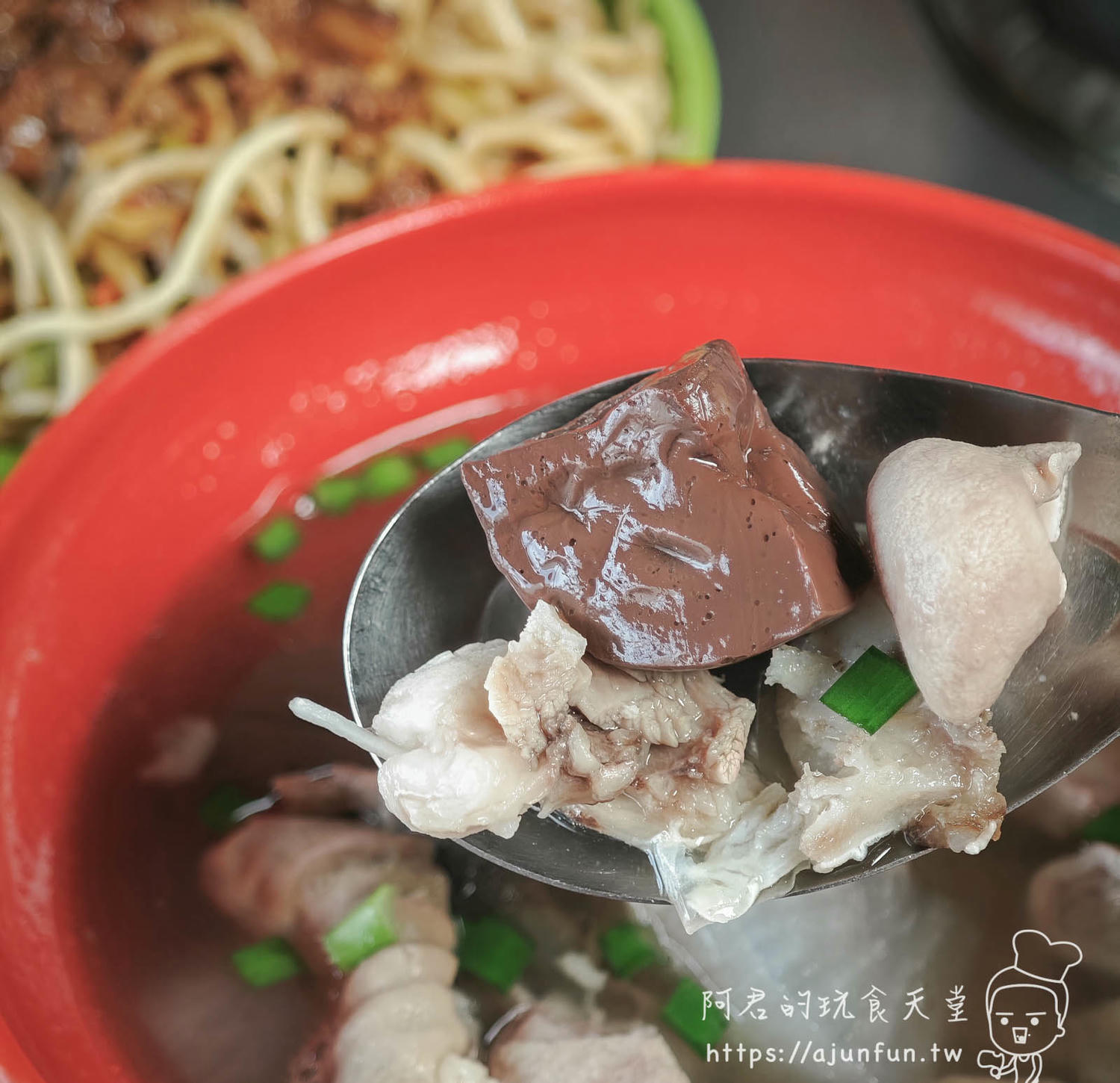 隱藏版神岡美食!廟口吳家炒麵:安定宮旁人氣早餐,銅板價就能享受在地人激推的好滋味! - 第11張圖