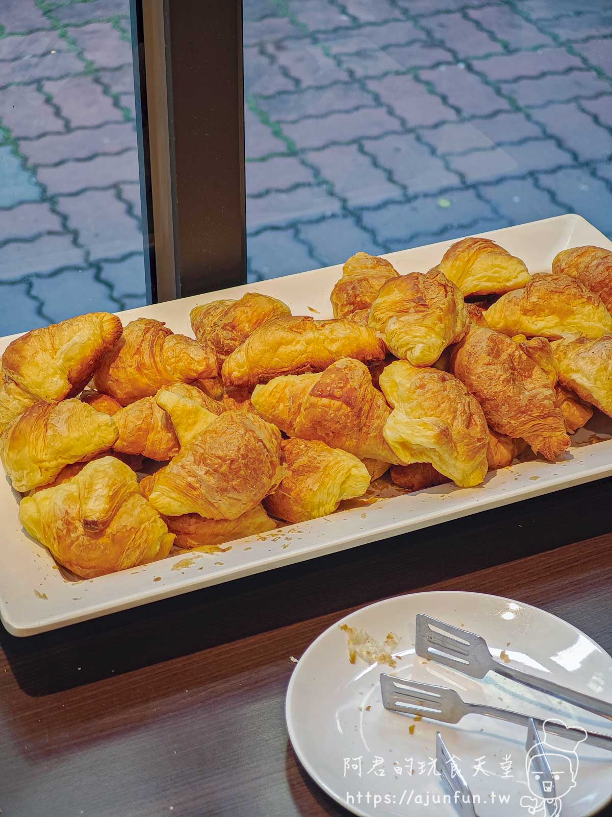 嘉義太保住宿推薦,佳仕堡商務飯店,高CP值住宿首選,旁邊就是全聯跟小吃店 - 第28張圖