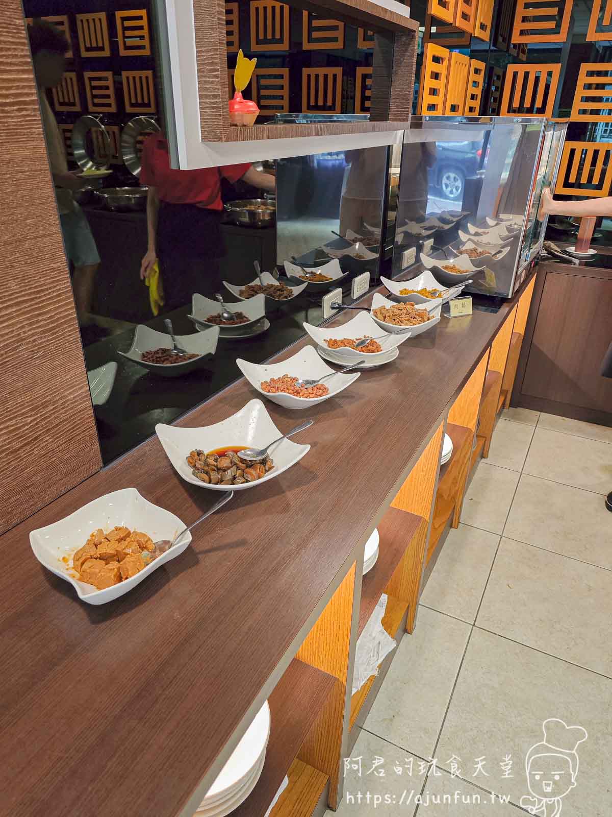 嘉義太保住宿推薦,佳仕堡商務飯店,高CP值住宿首選,旁邊就是全聯跟小吃店 - 第36張圖