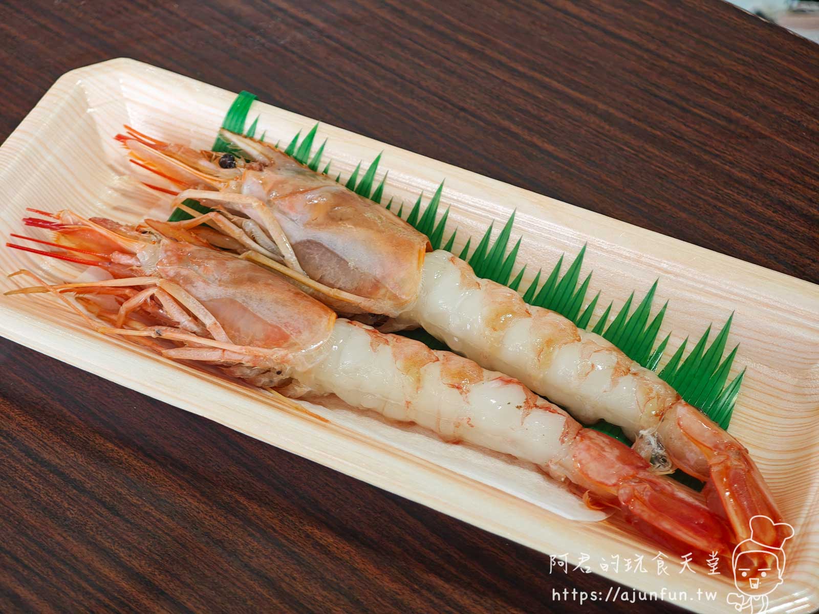 【沖繩那霸】泊港魚市場 (泊いゆまち) 美食攻略:鮪魚生魚片必吃!交通停車、營業時間、店家推薦 - 第18張圖