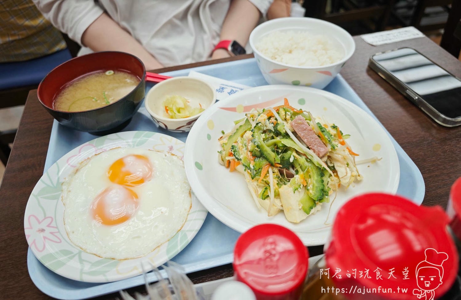 那霸機場美食,空港食堂,在地人也推薦的好味道! - 第16張圖