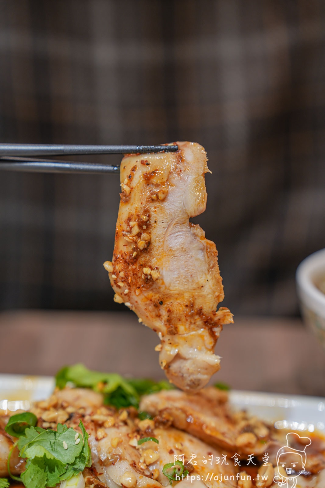 【中國醫商圈美食】秋冬進補就到禾林食室所,嚴選台灣土雞,台中必吃雞湯推薦 - 第25張圖