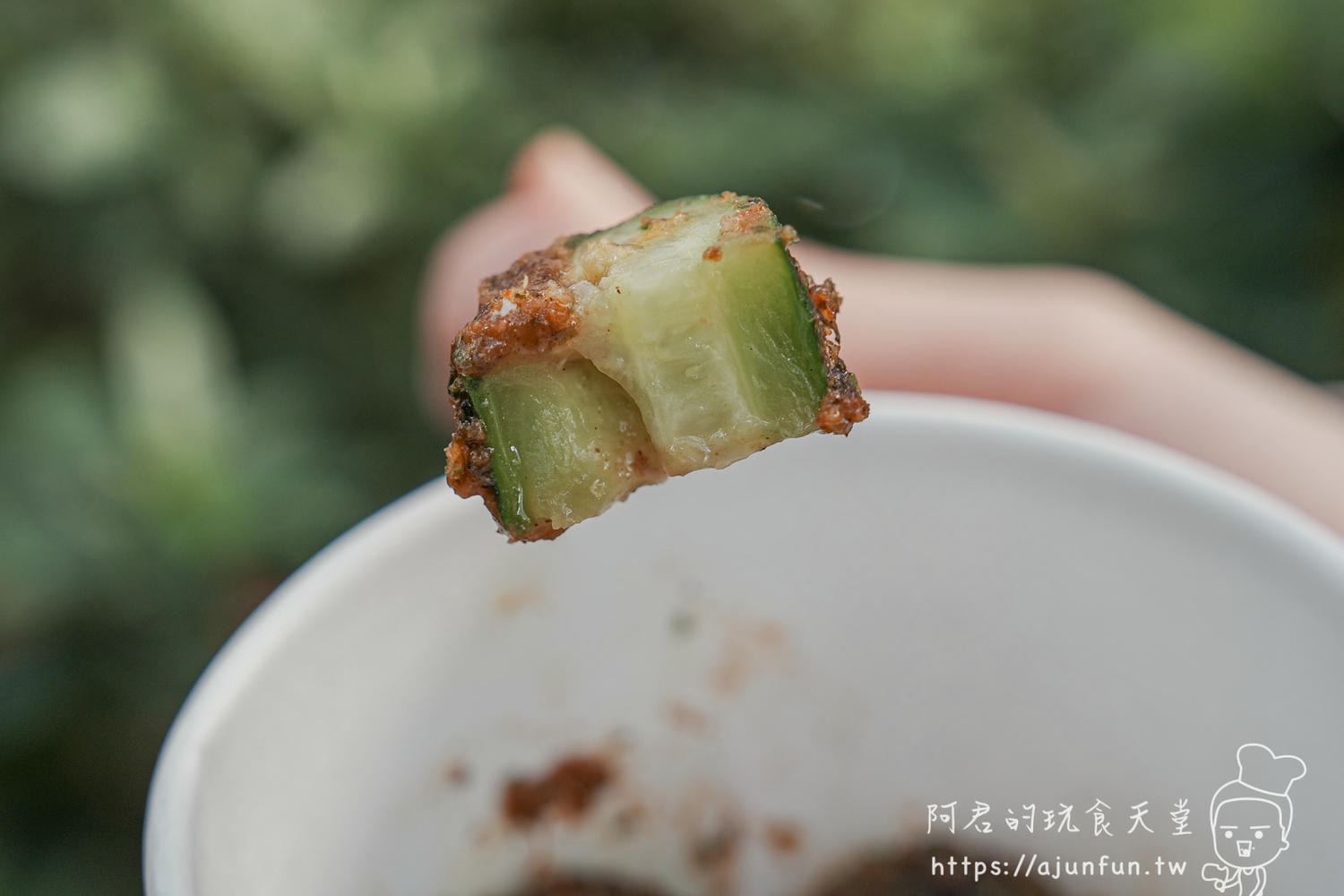 【一中街夜市美食】炳叔烤玉米一中店,現烤糯米玉米,獨特直立烤法,醬香迷人,一中商圈必吃 - 第20張圖