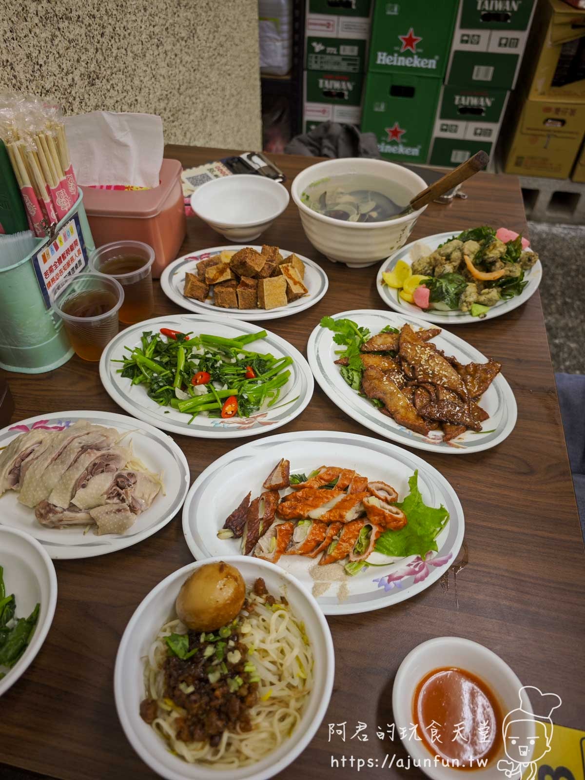 【南屯小吃】好小子擔仔麵,不只靠「擔仔麵」,煎豬肝封神、鵝肉稱王、滷肉飯成精 - 第4張圖