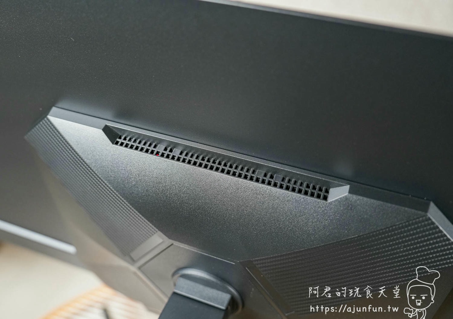 Predator X32 X2 OLED 4K Gaming Monitor Review: Unboxing Jaw-Dropping Visuals! - 第17張圖