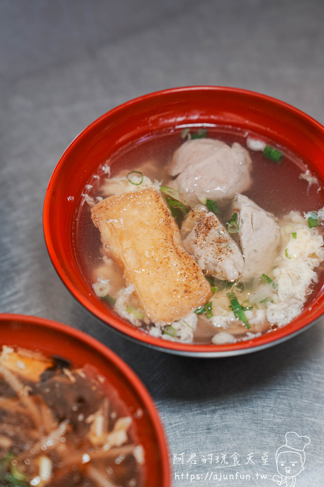 【台中南屯宵夜】蒸極軒,臭豆腐太銷魂!蒸餃、酸辣湯也讓人一秒愛上,在地人激推的深夜食堂! - 第25張圖