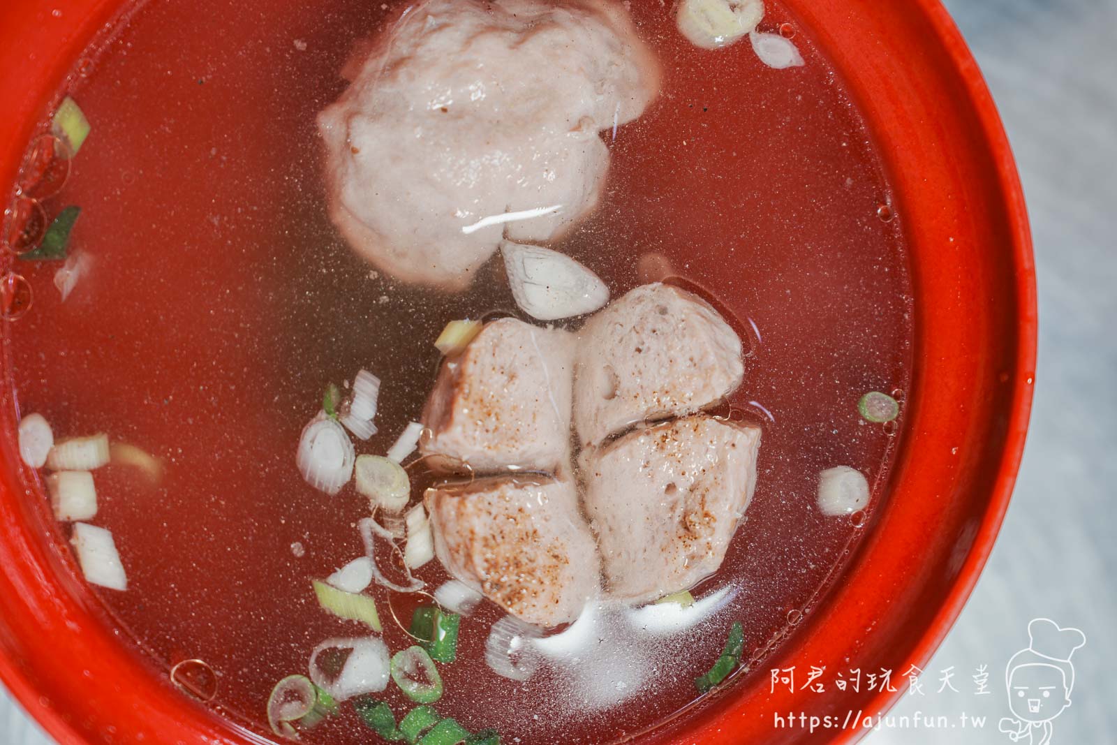 【台中南屯宵夜】蒸極軒,臭豆腐太銷魂!蒸餃、酸辣湯也讓人一秒愛上,在地人激推的深夜食堂! - 第26張圖