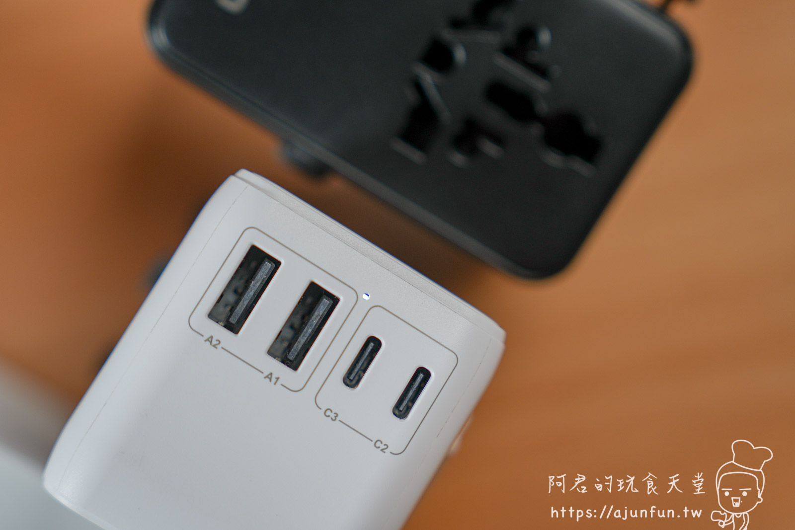 CHOZEN 萬國極線充開箱,出國旅行充電終極神器!70W快充、伸縮線一顆暢遊180+國 - 第20張圖