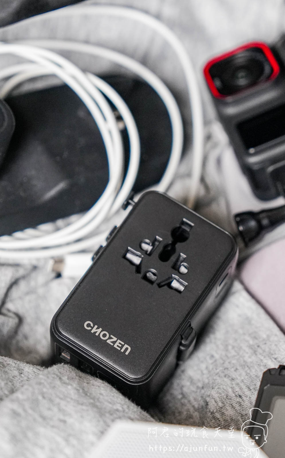 CHOZEN 萬國極線充開箱,出國旅行充電終極神器!70W快充、伸縮線一顆暢遊180+國 - 第7張圖
