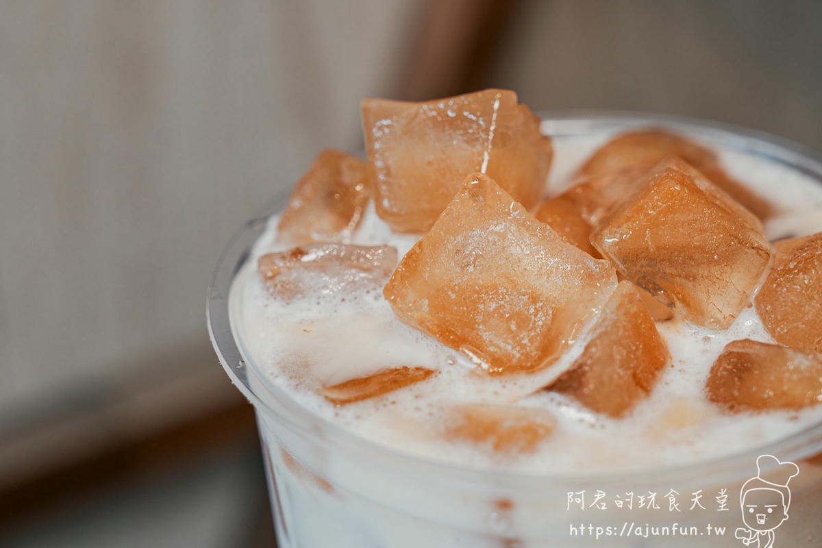 【苗栗竹南飲料】穩飲茶府推薦,用「茶冰磚」讓飲料越喝越濃,一出火車站就開喝! - 第19張圖