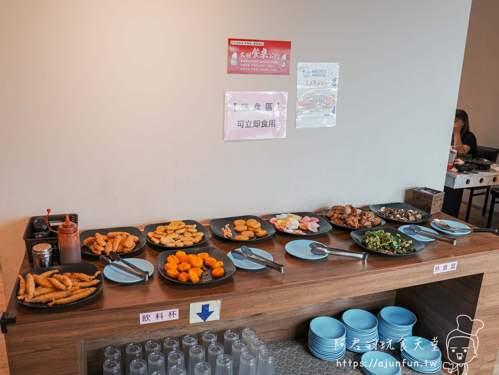 【台中梧棲美食】良辰即食火鍋吃到飽0起海陸盛宴!在地人淚推的CP值天花板 - 第30張圖