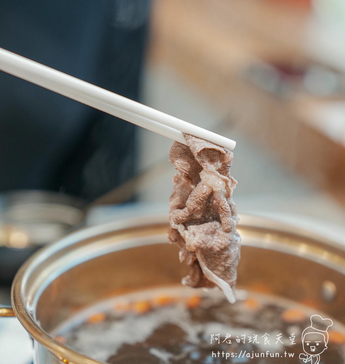 【嘉義美食】馨月鍋物CP值炸裂!開到凌晨的最美老宅,嘉義宵夜聚餐必吃推薦! - 第39張圖