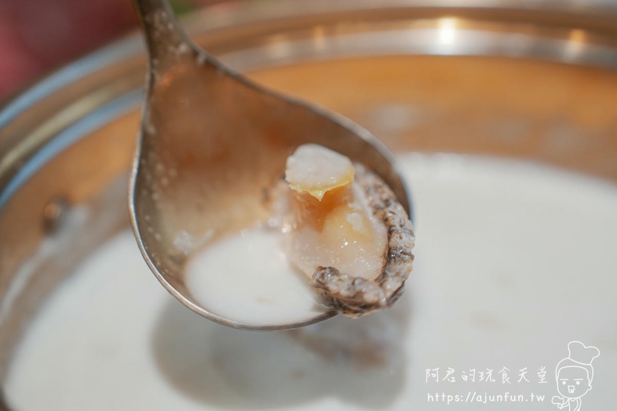 【嘉義美食】馨月鍋物CP值炸裂!開到凌晨的最美老宅,嘉義宵夜聚餐必吃推薦! - 第32張圖