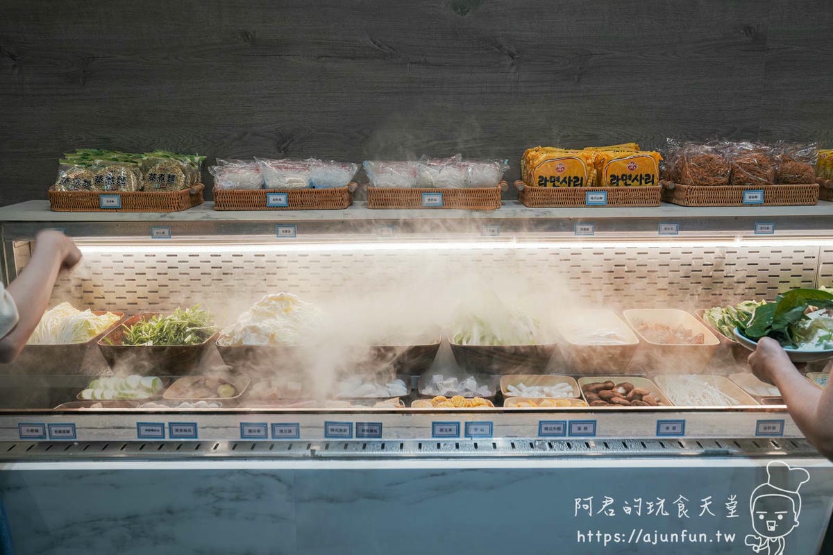 【台中北屯美食】捷運站附近「冭夯鍋物」不只裝潢美,肉好價平聚餐首選! - 第14張圖
