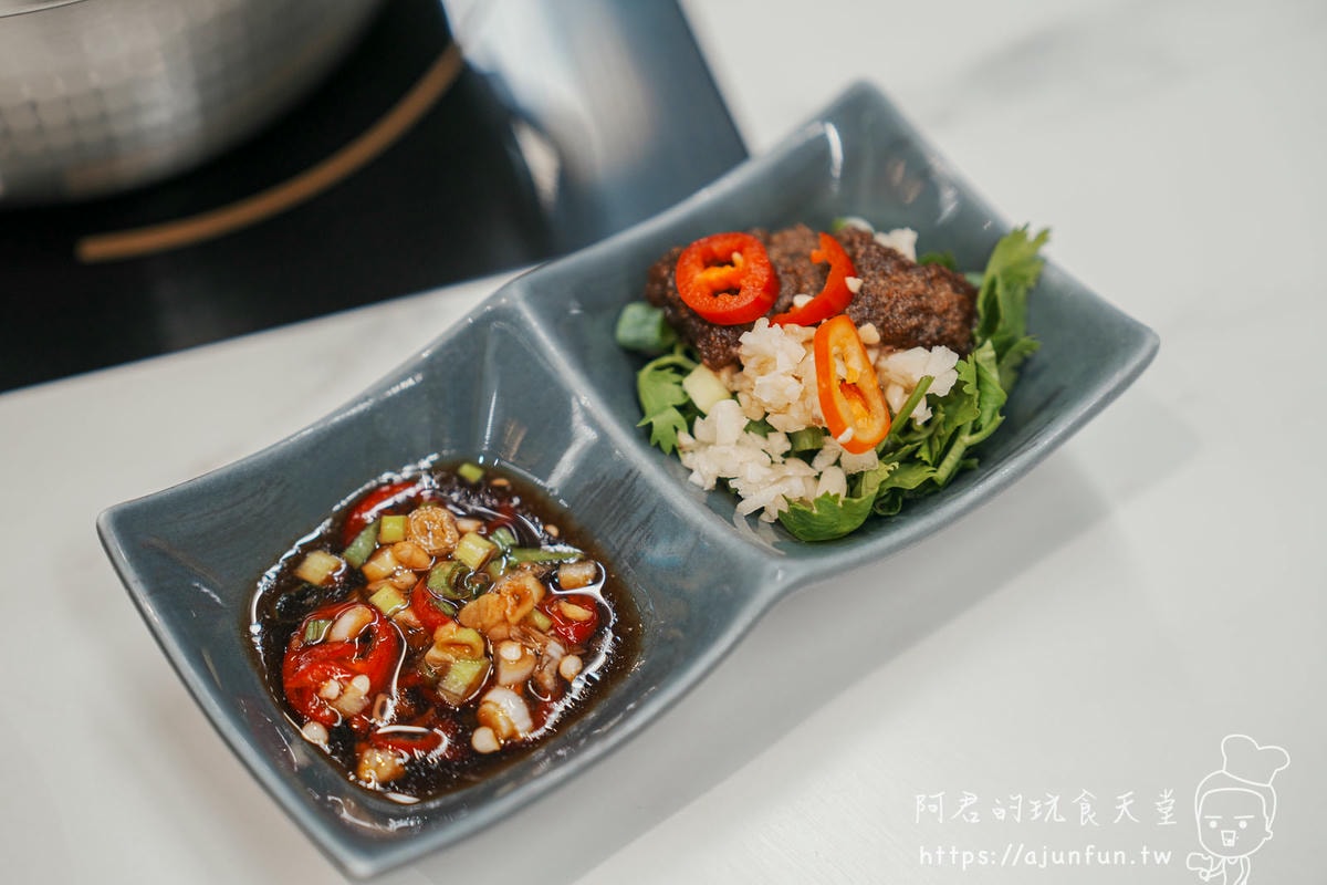 【台中北屯美食】捷運站附近「冭夯鍋物」不只裝潢美,肉好價平聚餐首選! - 第23張圖