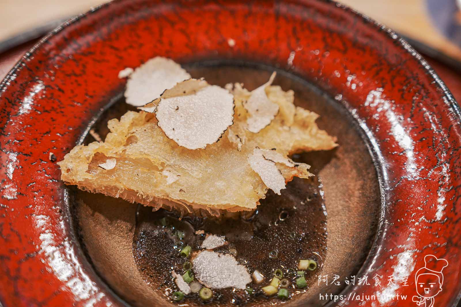 台中市政府周邊找地方慶祝?「軒之饌」預約制無菜單料理,隱密包廂還能唱歌,這排場才是真奢華! - 第28張圖