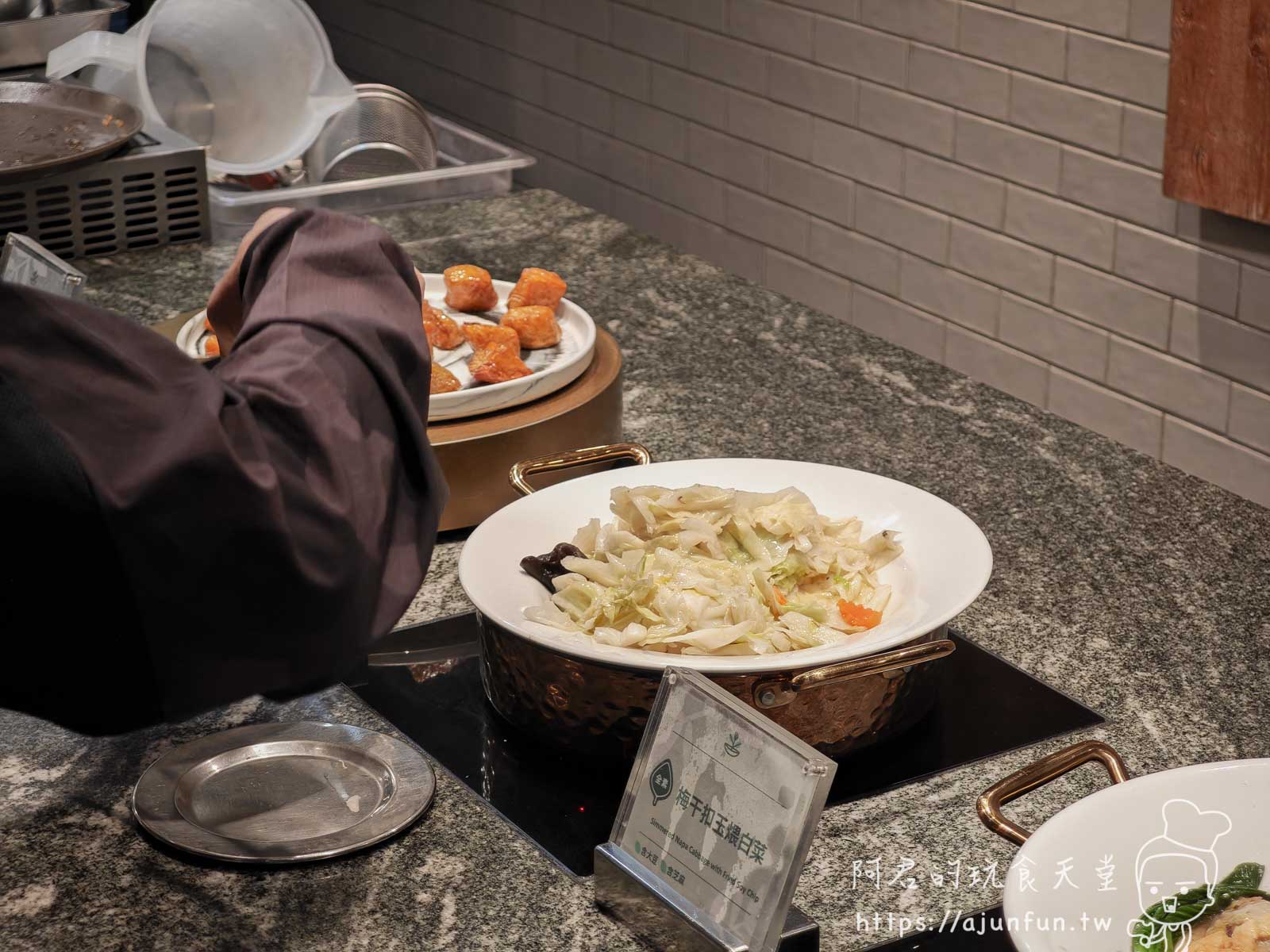 【2025果然匯攻略】桃園統領店必吃菜色!推爆炒飯、素牛肉麵,沒吃到真的會後悔! - 第30張圖