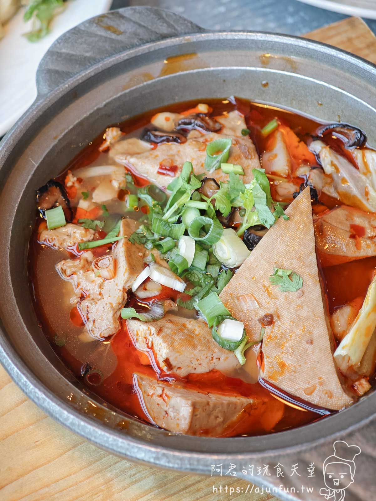 【2025果然匯攻略】桃園統領店必吃菜色!推爆炒飯、素牛肉麵,沒吃到真的會後悔! - 第69張圖