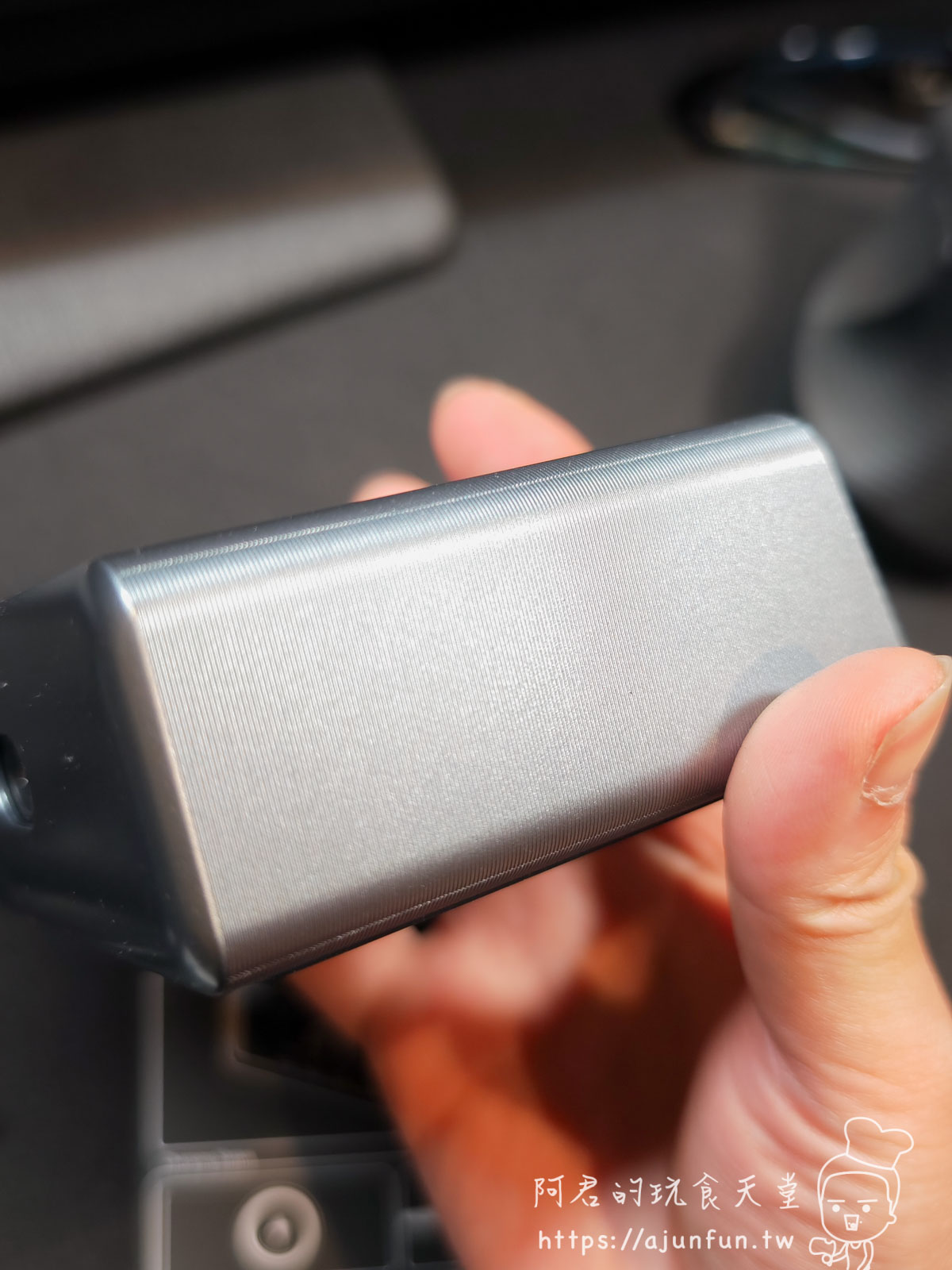 Anker Prime 250W 開箱:充電界的航空母艦!250W GaN氮化鎵黑科技,MacBook Pro、筆電、手機一次餵飽 - 第8張圖