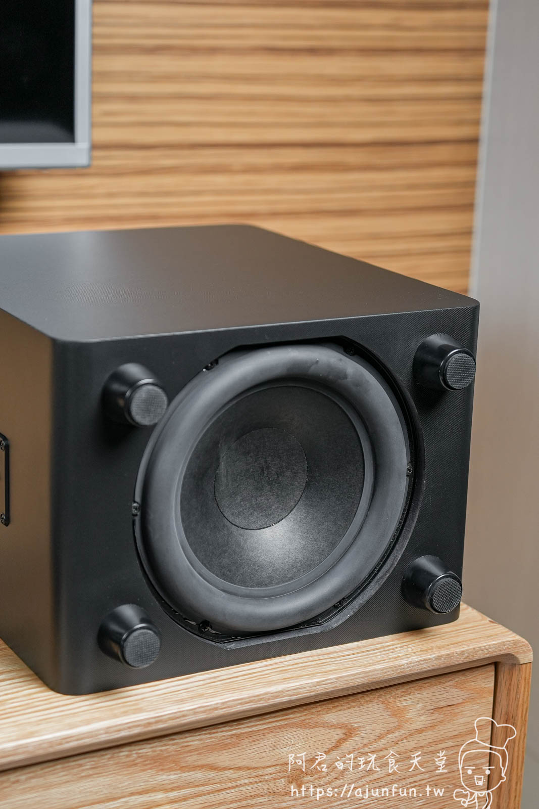 不只是聽,更是「體感」SANSUI 聲空艙 5.1.4 聲道評測,真無線環繞與 Dolby Atmos 值得買嗎?優缺點全公開! - 第11張圖