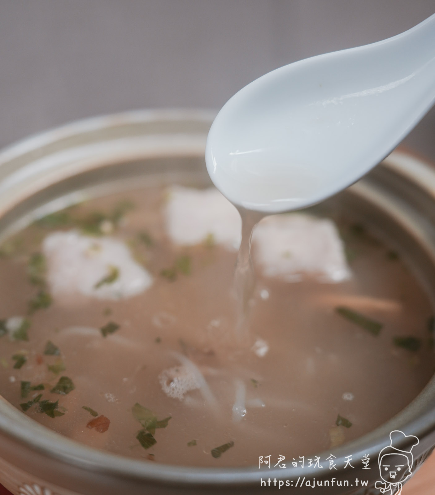 【 i3Fresh 愛上新鮮 × 吳秉承師傅 】台式芋頭炊粉湯，冷凍料理推薦！鬆軟芋頭與Q彈炊粉的完美結合