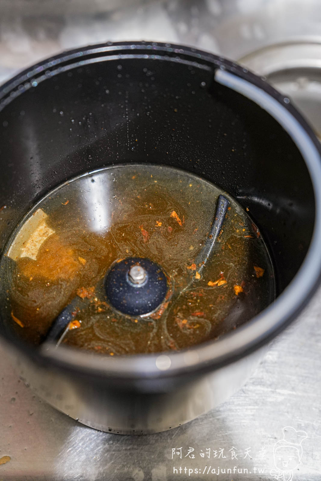 POLAR 除餘淨廚餘機開箱心得,粉碎、烘乾、除臭一機搞定,相見恨晚的廚房神器! - 第25張圖