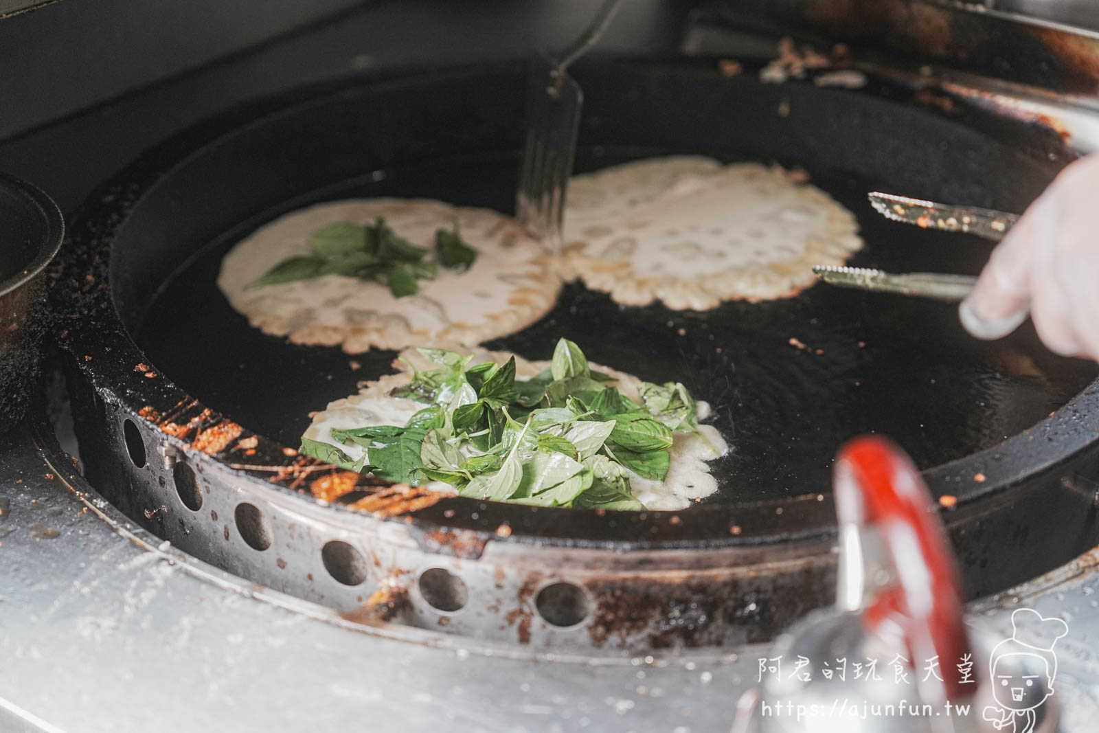 彰師大學生激推!?餅霸天下,脆皮粉漿蛋餅讓在地人也甘願排隊! - 第12張圖