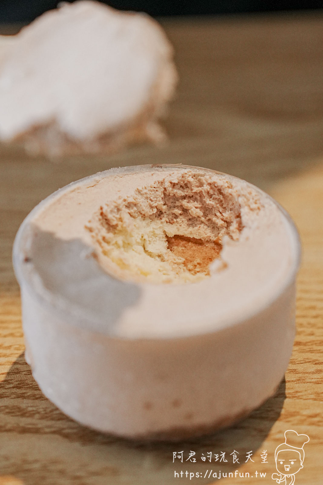 【台中北屯宵夜】遊盒麵崇德店,被甜點耽誤的24小時拉麵店,必點麻辣鴨血 - 第36張圖