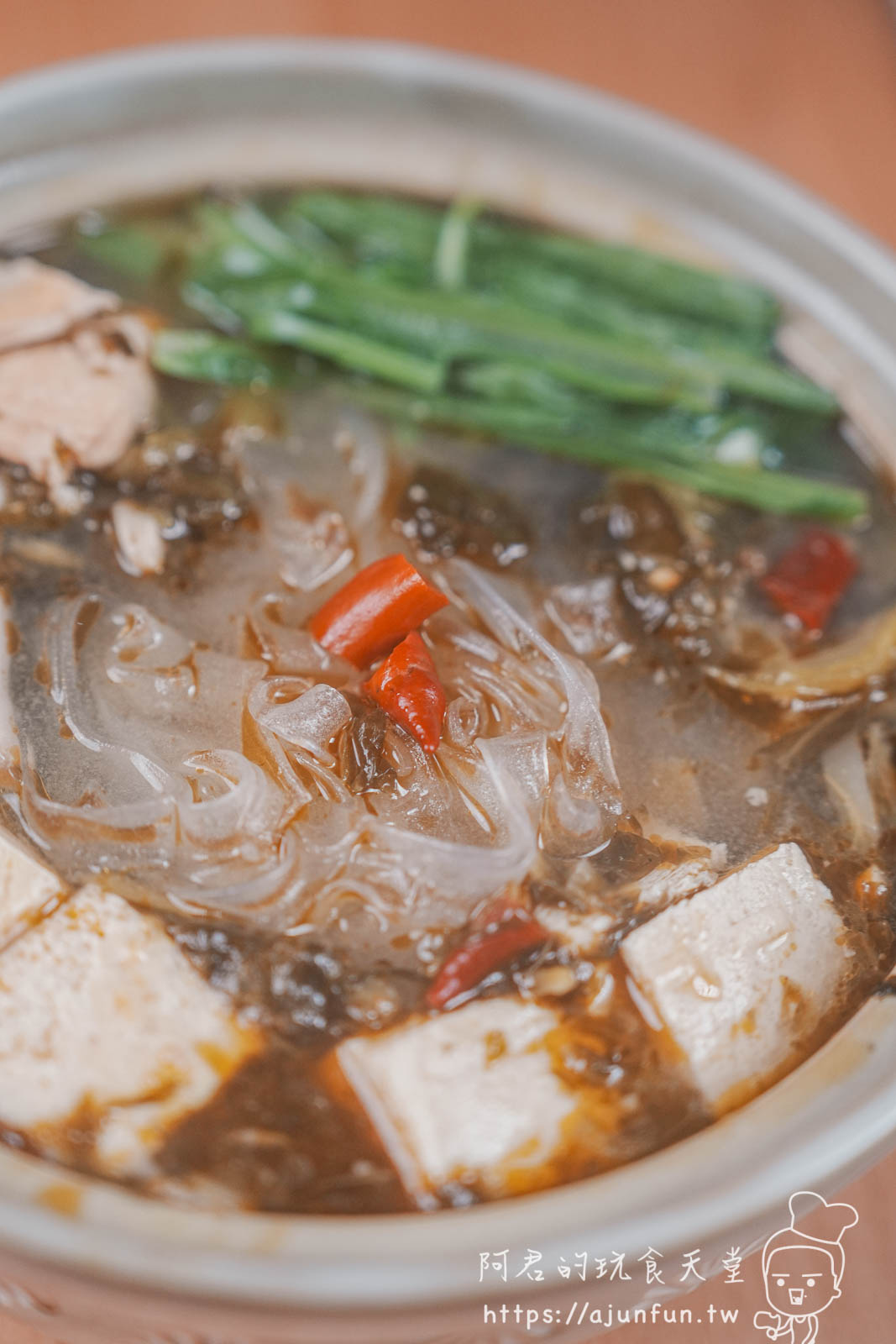 愛上新鮮跟阿基師聯名的川味酸菜魚好吃嗎?3分鐘端出銷魂酸麻辣,CP值衝破天花板! - 第14張圖