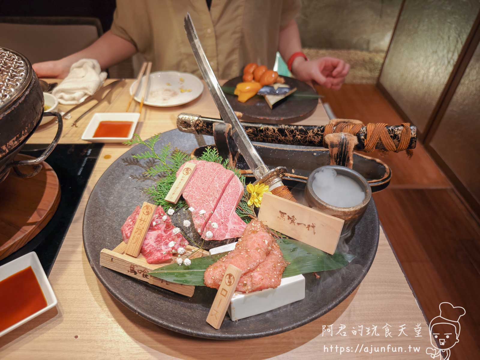 名古屋燒肉天花板!直攻「馬喰一代」最貴套餐,開箱超越A5的「最飛び牛」,傳說中的夏多布里昂原來是這個味道! - 第28張圖