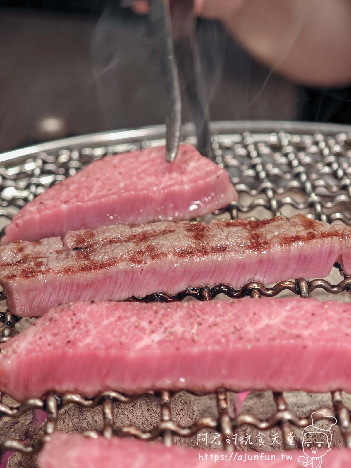 名古屋燒肉天花板!直攻「馬喰一代」最貴套餐,開箱超越A5的「最飛び牛」,傳說中的夏多布里昂原來是這個味道! - 第30張圖