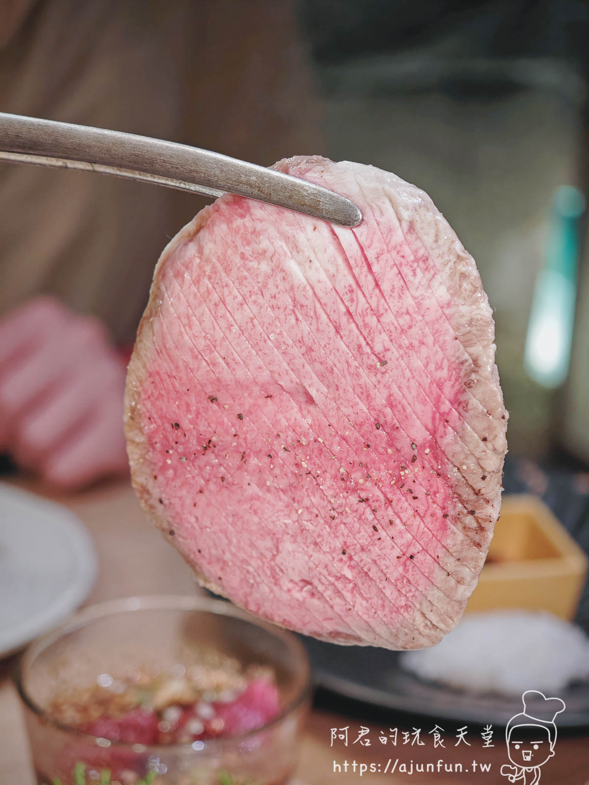 名古屋燒肉天花板!直攻「馬喰一代」最貴套餐,開箱超越A5的「最飛び牛」,傳說中的夏多布里昂原來是這個味道! - 第21張圖