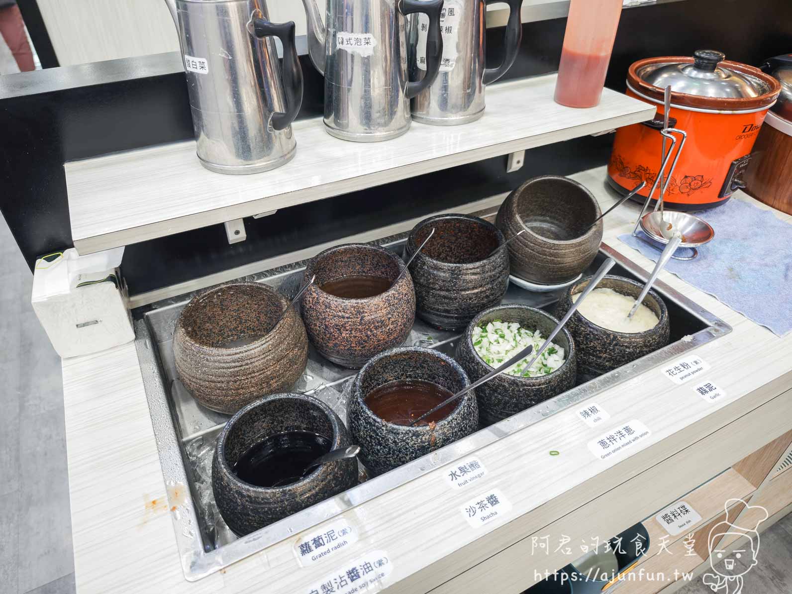 聊聊鍋物東海店，被火鍋耽誤的滷肉飯店？自助吧才是本體！百元平價吃到飽，家樂福停車超方便