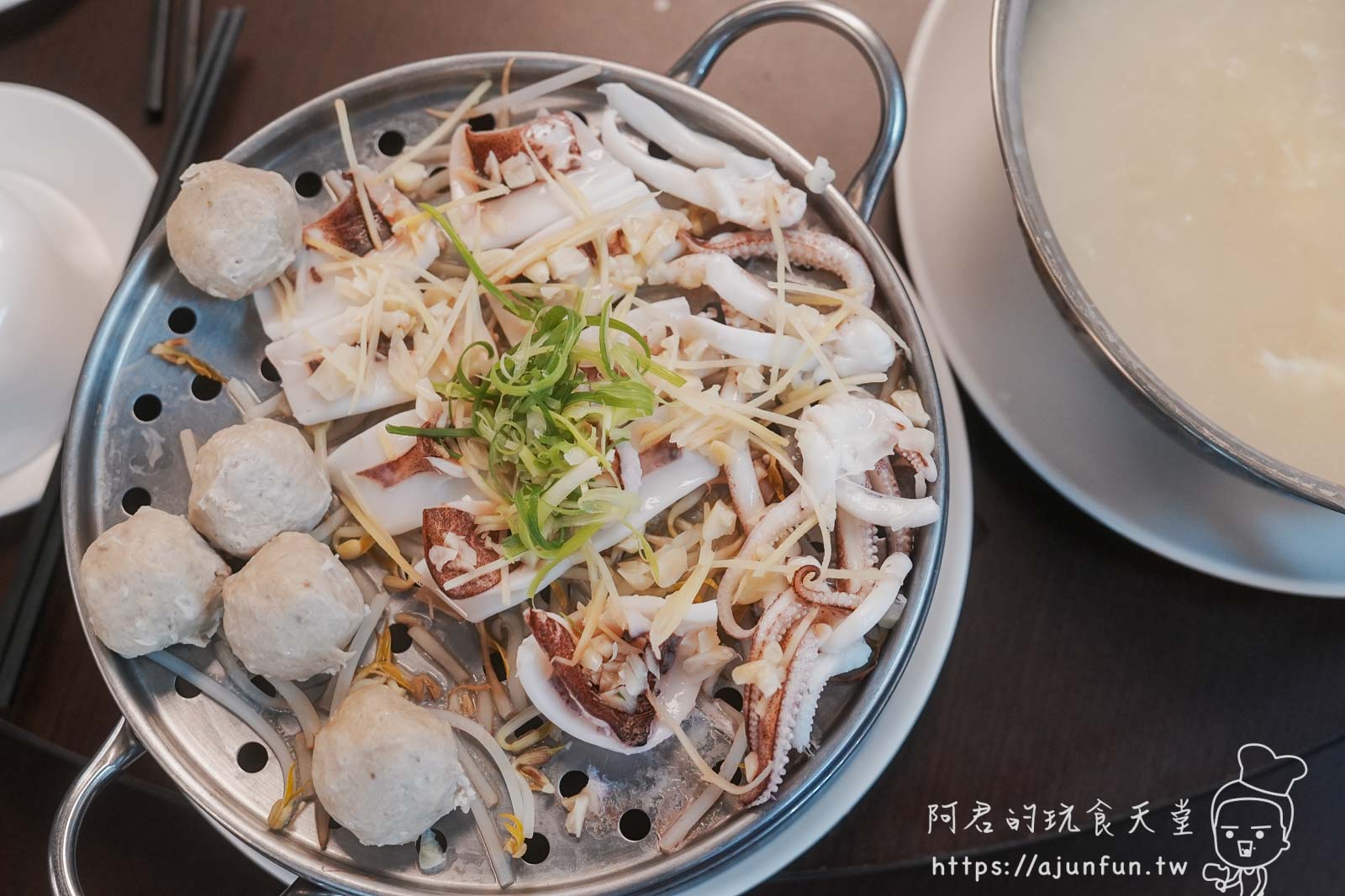 嘉義太保美食,嘉漁海鮮宴餐廳,現蒸海鮮塔居然也有雙人套餐!國一交流道5分鐘就到 - 第24張圖