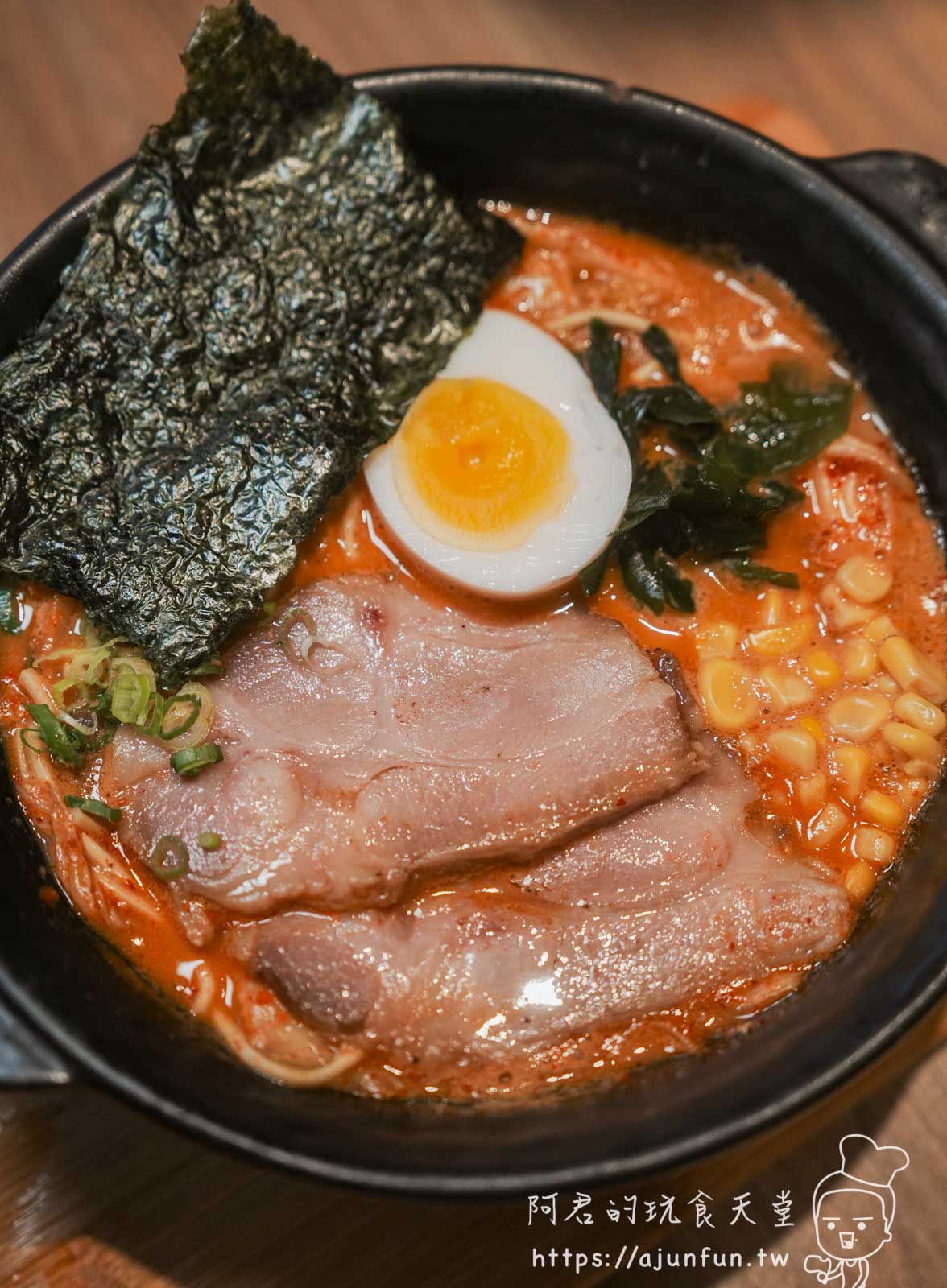 台中勤美美食|信川屋博多豚骨拉麵,除了三久無毒豬還有視覺系七彩麵竟是全天然食材? - 第23張圖 台中勤美美食|信川屋博多豚骨拉麵,除了三久無毒豬還有視覺系七彩麵竟是全天然食材?