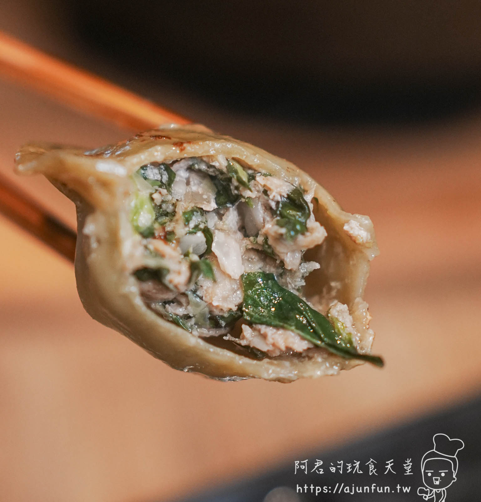 台中勤美美食|信川屋博多豚骨拉麵,除了三久無毒豬還有視覺系七彩麵竟是全天然食材? - 第32張圖 台中勤美美食|信川屋博多豚骨拉麵,除了三久無毒豬還有視覺系七彩麵竟是全天然食材?