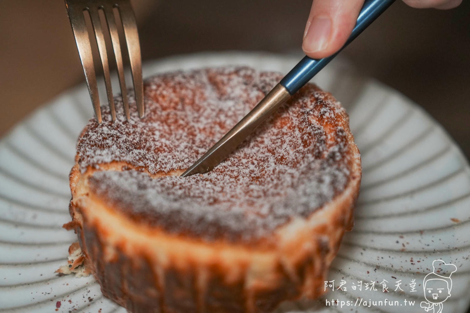 【2026竹北美食】Roast•初 熟成牛排，新竹慶祝餐廳首選！隱身巷弄的純白玻璃屋，Prime級享受