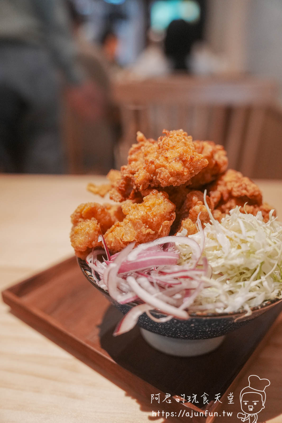 2026竹北美食推薦｜家本肉屋 丼飯，平價天花板！鱸魚味噌湯、霜淇淋無限續，炸雞山必點（附菜單停車資訊）