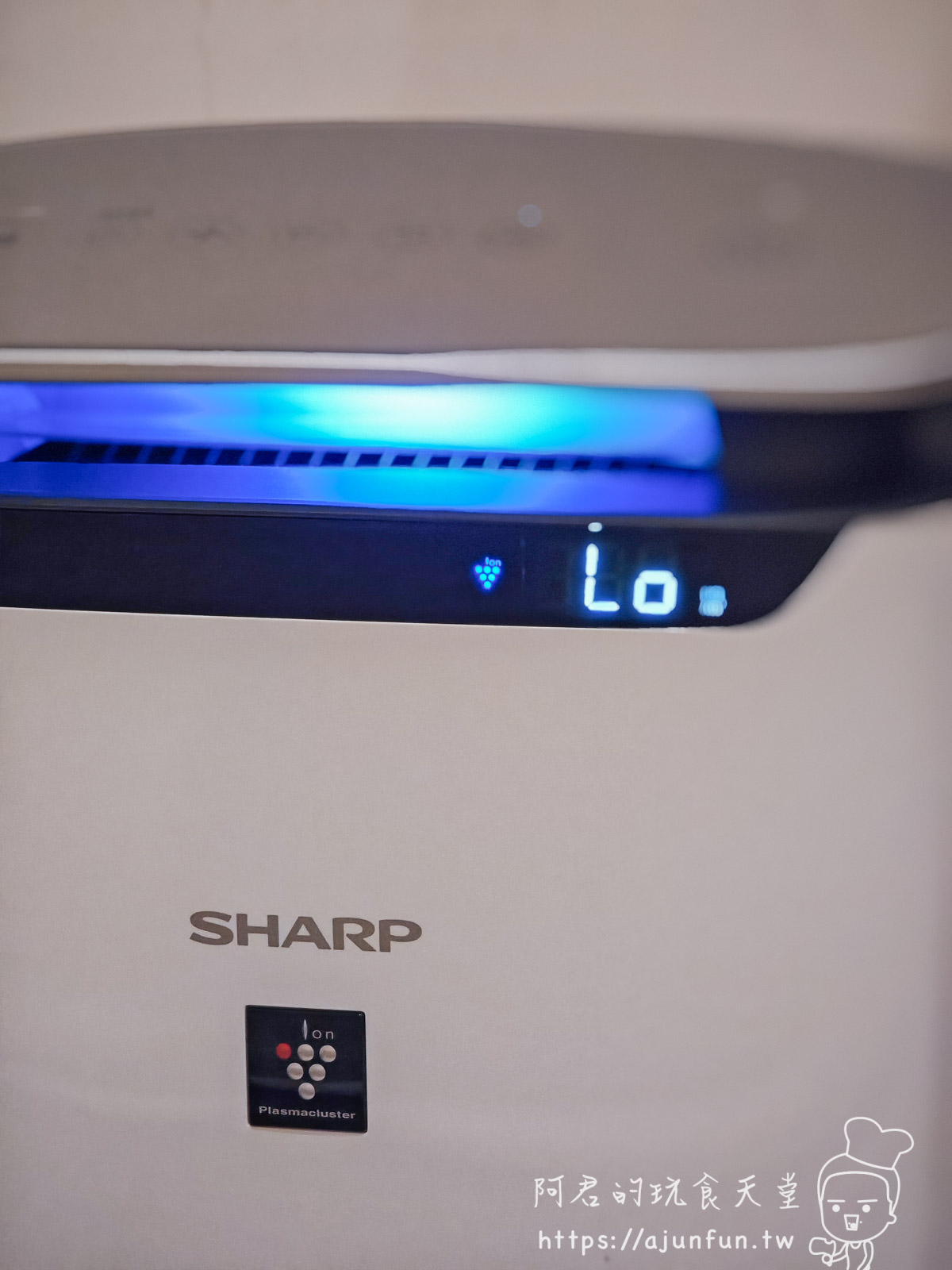 【2026空氣清淨機推薦】夏普 FP-J60T-W 開箱評測：為何我捨棄美型，選擇這台「看見呼吸」的性能猛獸？