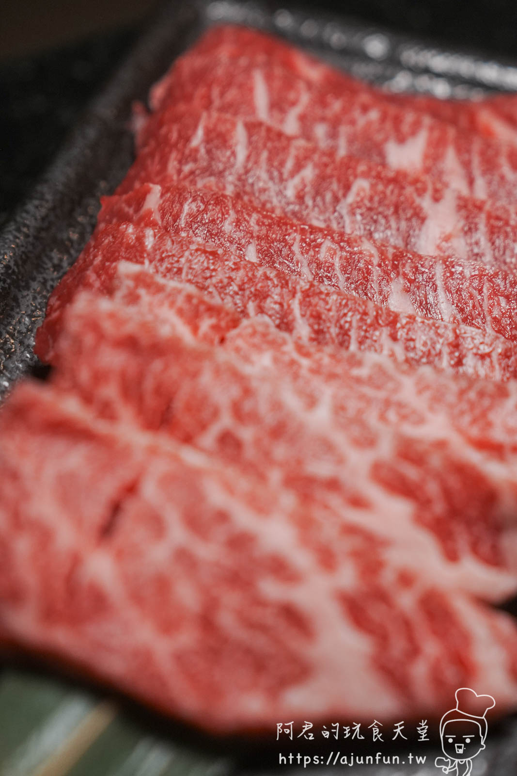 2026台中燒肉推薦,潼阪帝王蟹黑毛牛頂級燒烤|全台罕見「不限時」吃到飽!A5和牛、生啤無限暢飲,捷運文心櫻花站美食 - 第21張圖 2026台中燒肉推薦,潼阪帝王蟹黑毛牛頂級燒烤|全台罕見「不限時」吃到飽!A5和牛、生啤無限暢飲,捷運文心櫻花站美食